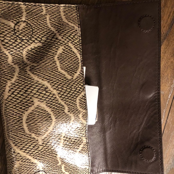 Tory Burch Wallet/ Clutch - Picture 3 of 4